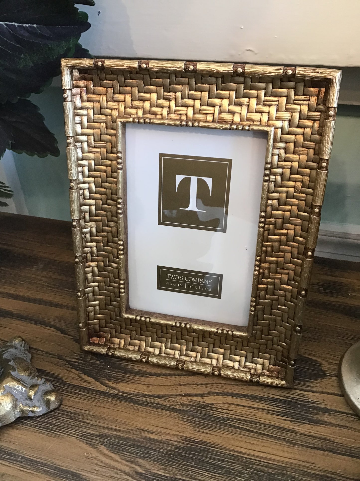 gold basketweave 4x6 frame