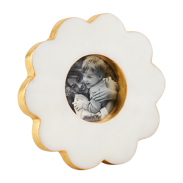 Circle Scallop Marble Frame