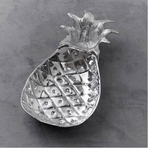 Garden Pineapple Chip and Dip